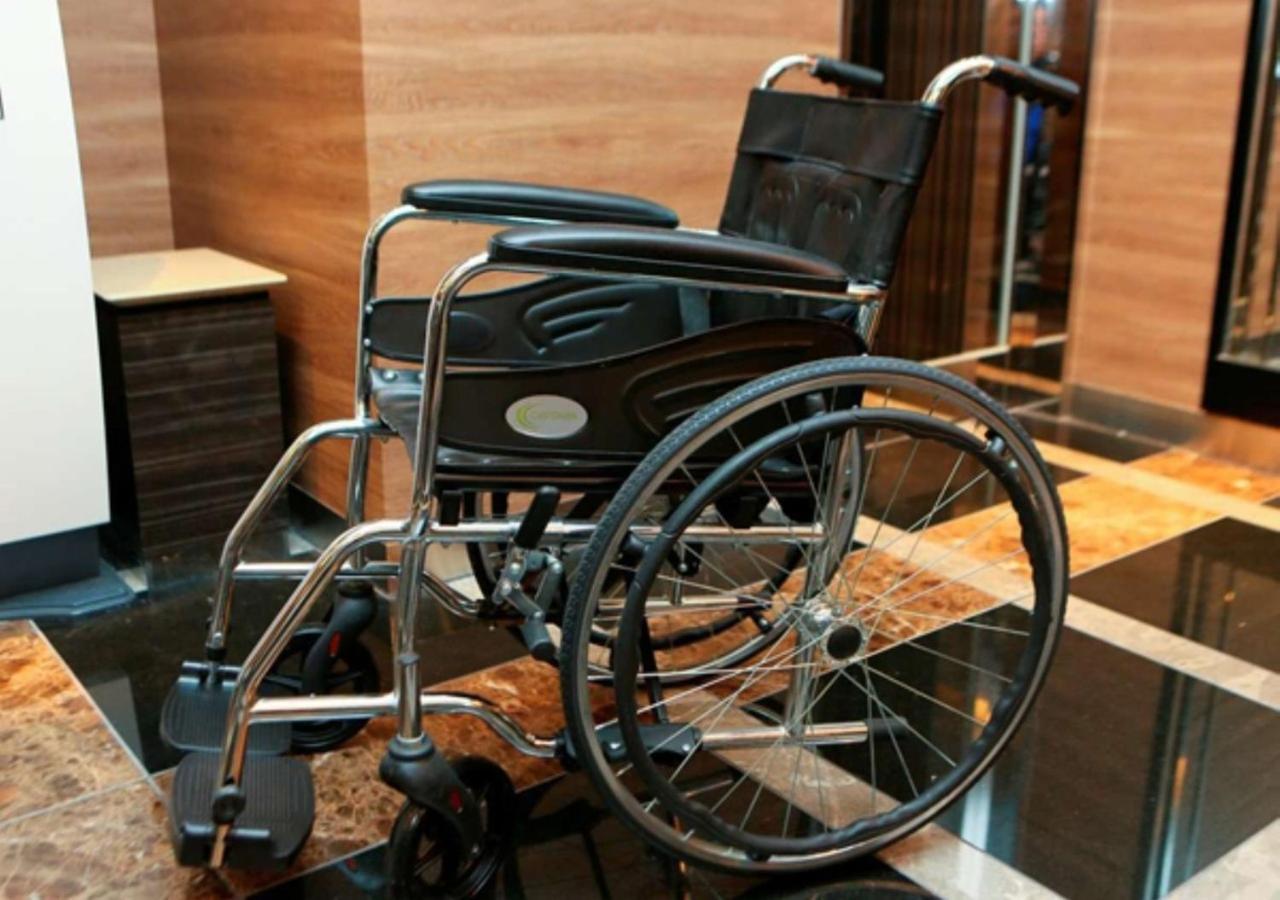 APA Hotel Hachioji Eki Nishi Eksteriør billede